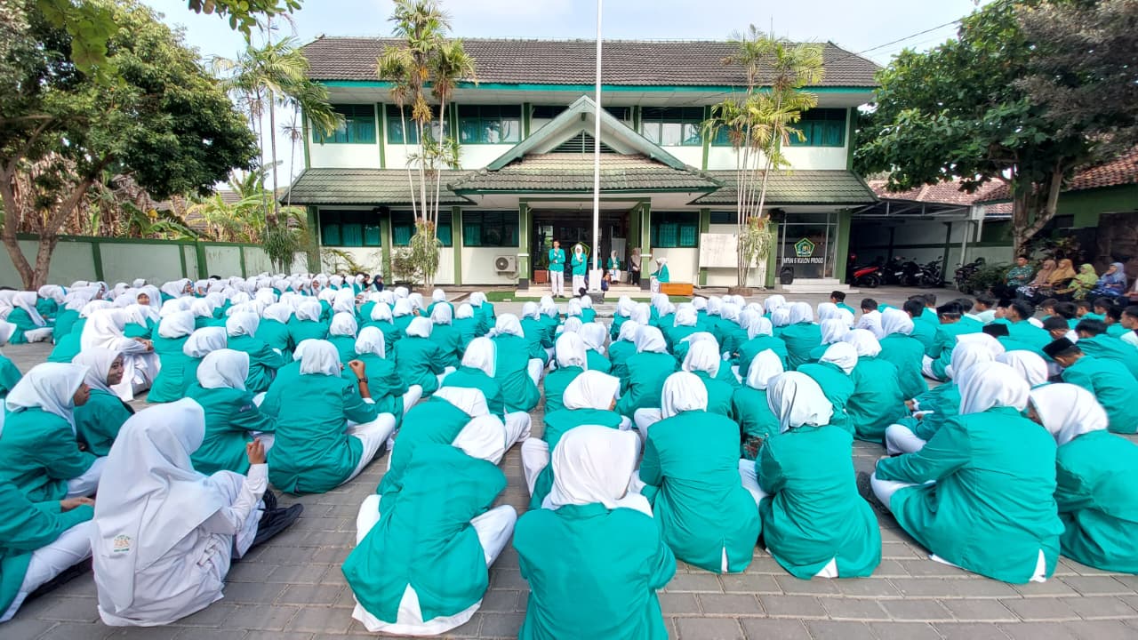 Debat Calon Ketua OSIS MTs Negeri 6 Kulon Progo: Adu Gagasan Menuju Kepemimpinan OSIS 2026/2027